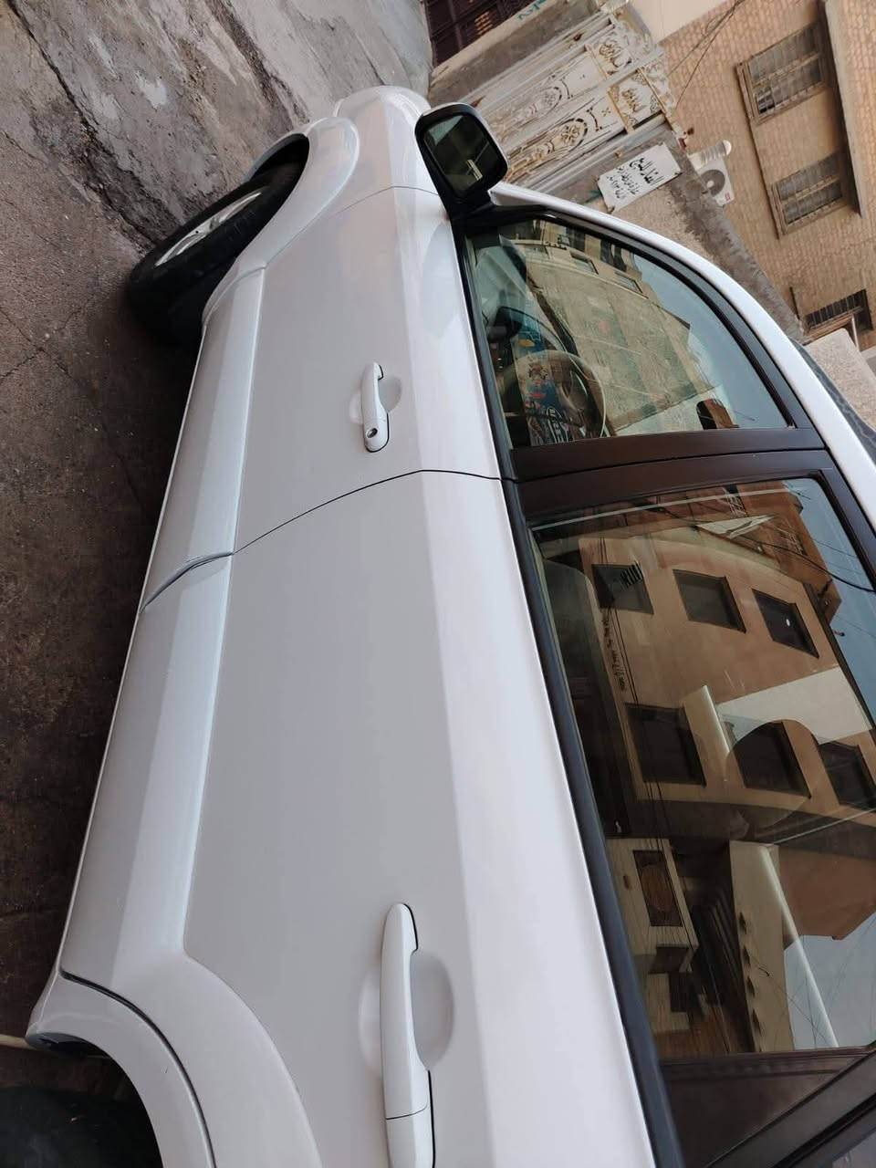 السلام عليكم
توكسان خليجي موديل ٢٠٠٩ محرك 2700 فور ويل رقم بغداد بأسمي سنوية وهزة لغاية ٢٠٢٧ .
عنوان السكن بغداد/ الغدير.      ابو علي / ***********
