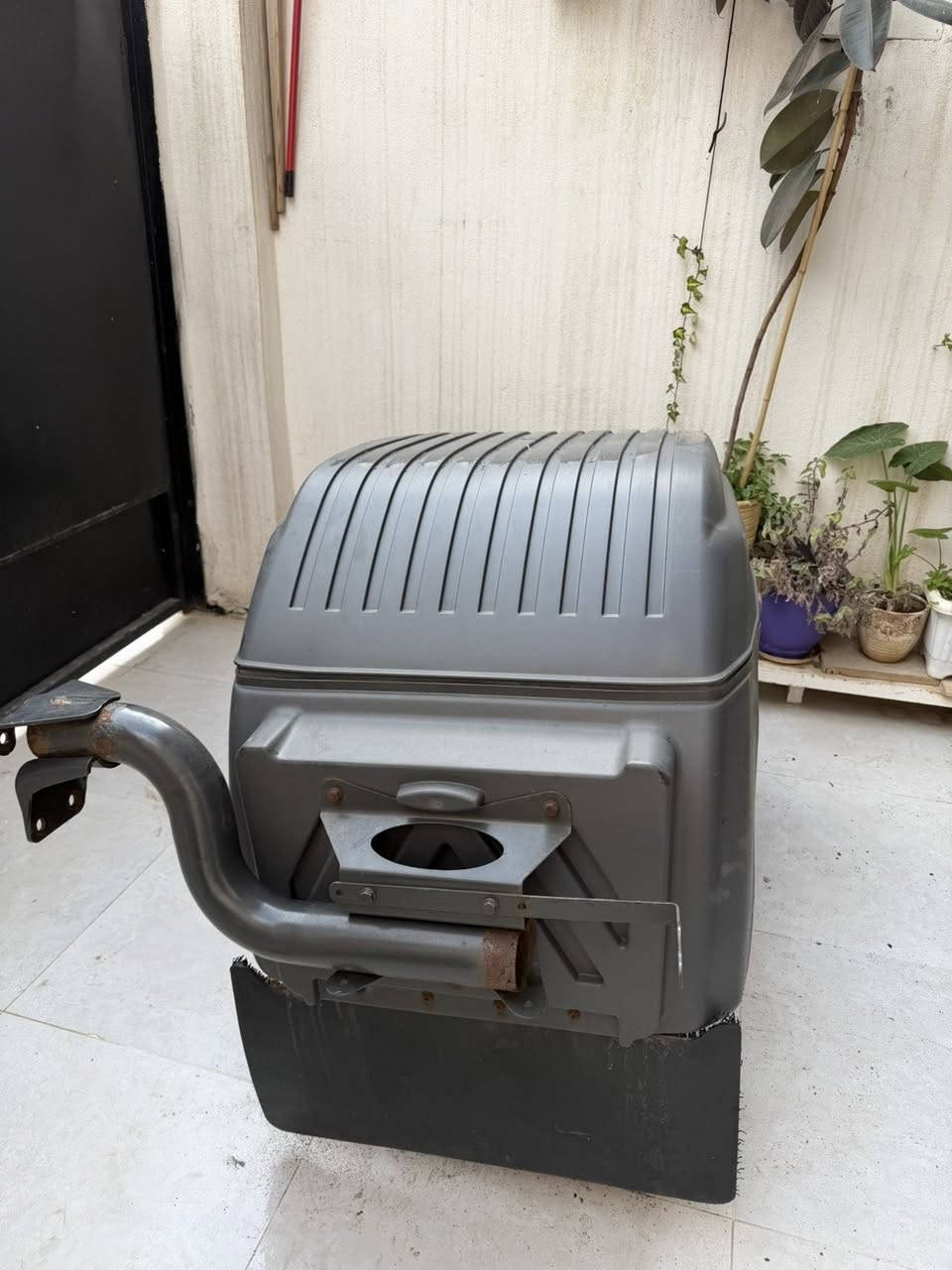 جاملخى پشته وەى اتيكو 8برخى هی واحشه مؤديل 2018 جۆتەکە قۆڵەکەنیشی لەگرە لوى لؤكه
شوێن هه ولیر سەحريشى 450$ کەمەک مەحمەلە
 روقەم تەلەفۆن ***********
  
رفرف الخلفي أتيغو 8 براغي للموديل الجديد بچم وعش 2018 هو رفارين وله أذرع وهو جديد، المكان في إربيل والسعر 450 دولار قليلالفضاء
ديجيت الهاتف ***********
