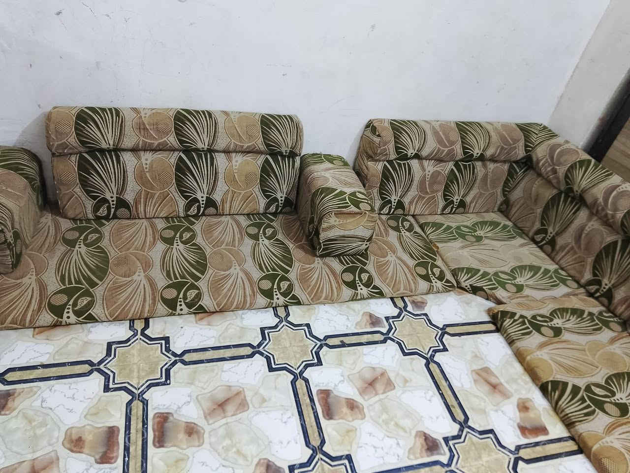 جلسه ١٣ متر السعر ١٢٥
عنوان سماوه ***********
