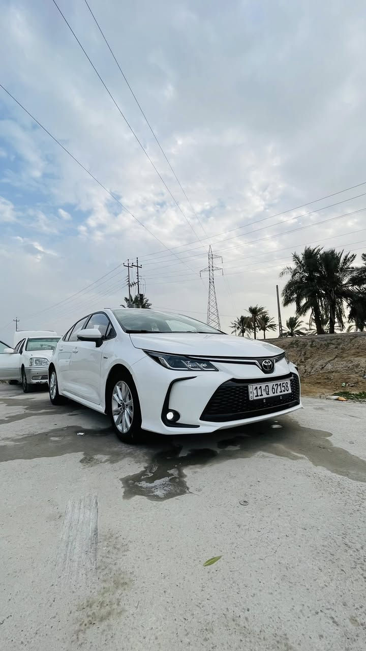 كورلا هايبرد شكل الخليجي موديل 2024 مكفوله كفاله عامه فول موصفات  داخل احمر  ماشيه 24 الف تحويل مباشر 
مكان سياره سماوه 
سعر ١٥٠ بيه مجال قليل 
***********
