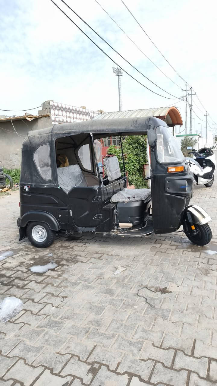 سلام وعليكم تكتك البيع مديل 2022 شهر 9 رقم واسط تكتك مكفولة ما عده ضربه زغيره معمر يم البك الايت مكينه و اكسن ما مفتوحه تكتك جاهزه مكان كوت الحي ***********
