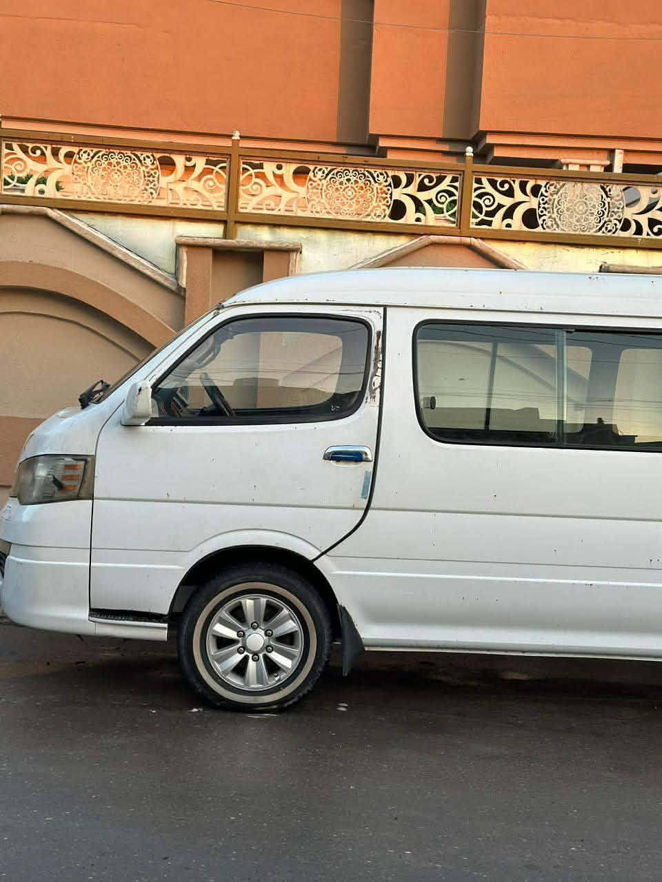 جنبي ايج ون 2013 موصلية محرك جديد كير اكسل شرط طخم تاير جديد باتري جديد *********** مكاني الموصل
