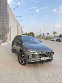 تحيه طيبه السلام عليكم ورحمة   توكسان هايبرد  بلكن مو عاديه فول 1/1   ...