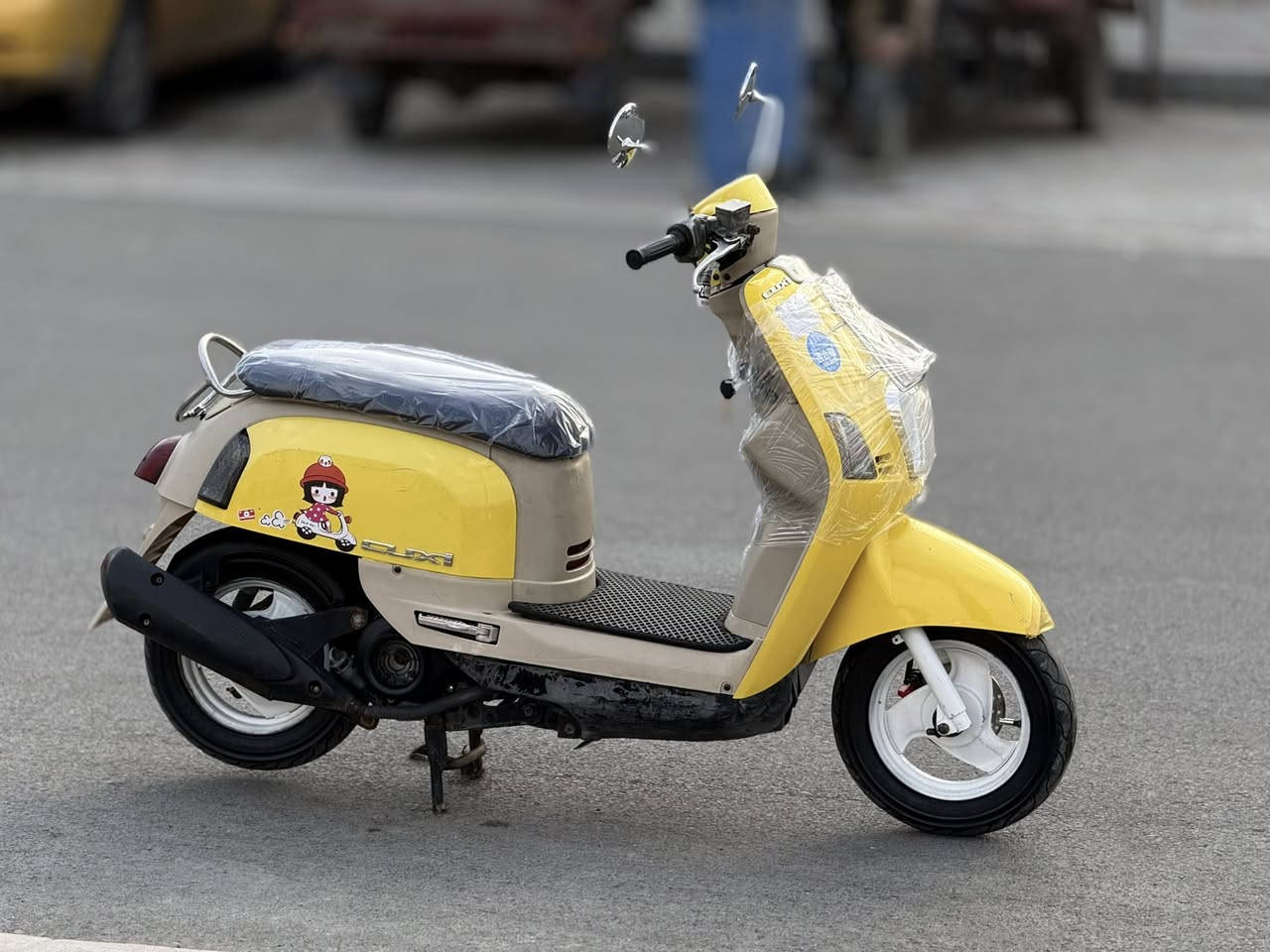 سلام عليكم
دراجه ماكس بوليس بلاديه 

سلف وهندر كهربائيات كله شغال 

مكاني بغداد مدينه الصدر 

الاستفسار ***********
