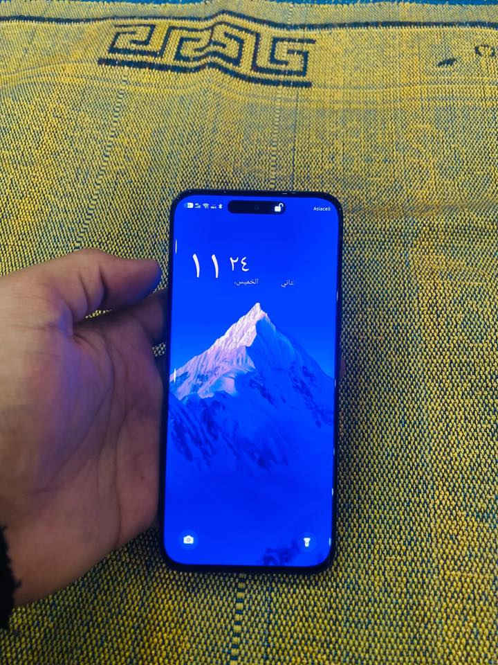 lnfinix Hot 60 pro بلس
شاشة AMOLED

Helio G200 وكاميرا 50 ميجابكسل وبطارية 5160مللي أمبير مع شحن سريع 45 واط

ذاكره 256 

وألرام 16
 
الجهاز كلشي مامفتوح وأي شخط مابي 
كارتون موجود + شاحنة موجودة 

وصل الضمان موجود 

السعر 220 بي مجال 

كركوك طريق بغداد 

***********
