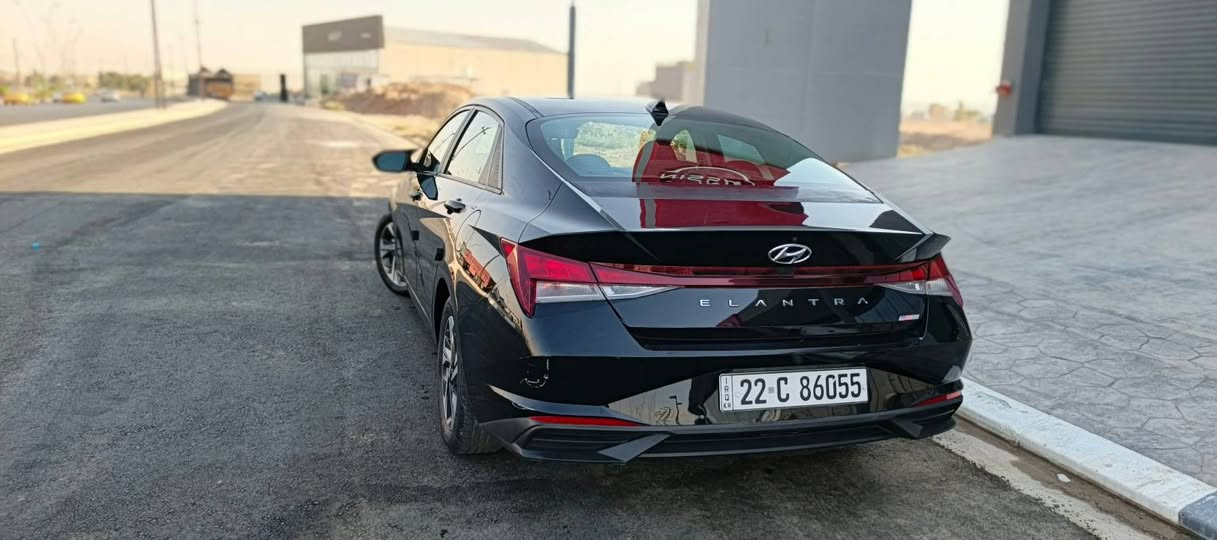 النترا موديل ٢١ فول بدون اسلايت ضرر بوند وجاملغ السعر ١٣٢ وبيها مجال *********** مكان السياره موصل
