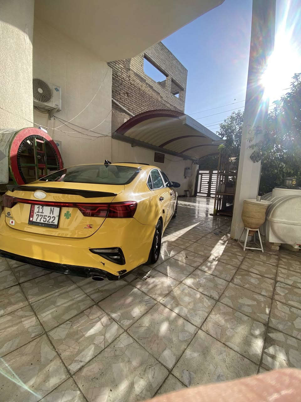 سلام عليكم فورتي موديل 2019 فئة الـS سيارة فول واحد ع واحد ماعدة البصمة سيارة كلش حلوة دوشمة جديدة منضومة غاز بيها ضمان صيانة سنة حادث السيارة مرفق بلمنشور السيارة بيها تنقيص بسيط بدون تبخير السيارة حلوة بشكل السعر 132وبيها مجال بسيط للاستفسار ***********/*********** مكان السيارة مدينة الصدر
