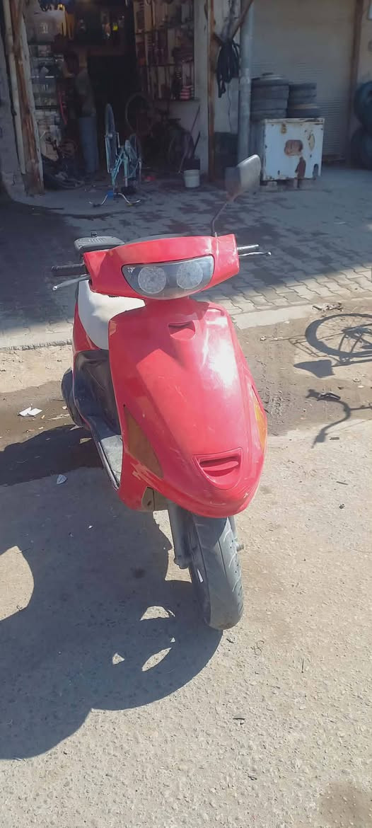 سلام عليكم دراجه فراشه للبيع كامله سلف هندر دراجه حلوه ومرتبه كلش مال جناي رقم لاتصال ‏‪***********‬‏
