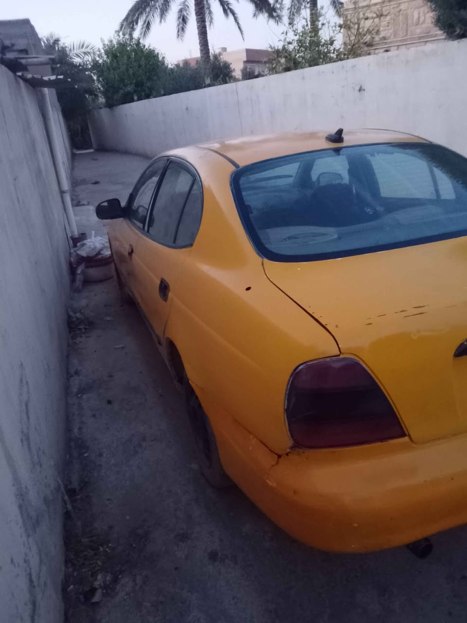 يا الله ...
دايو لكنزا 1999
كير ومحرك فكتره ..
سياره جف تراب
سعره15ورقه 
رقم *********** كركوك, العراق
