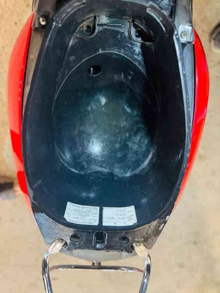 بوليس كابريتر 
كفاله عامه الدراجه صارلها شهرين بلضبط من طالعه من الرمبه جيب فيتر وافحص براحتك 
الدراجه معروضه ب 900 
مو شراي لتراسر وتكسر بلسعر 
موجود خاص ومتواجد رقم واتس اب فقط 
***********
