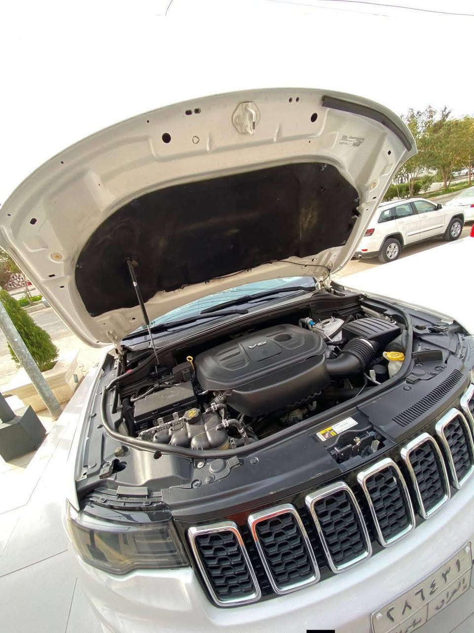 للبيع اومروس جيب موديل 2017فول وسعر مناسب ماشي80وبل عافيه يكون من نصيبه لمتدداخل عسلي بونرامه جنطه كهرباء دمام كشنات غزن حار وبارد حساس خلفي رقم شمالي سياره بدون صبغ بس مكاني بي بارد زغاروسياره ستخدام شخصي سعر245 وبي مجال بصيط مكاني كركوك ***********////////////
