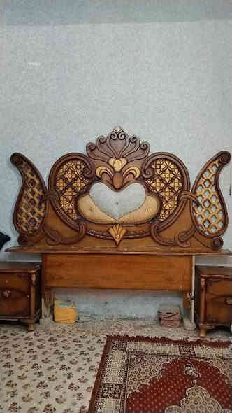 غرفه عراقي قويه ب 350 بيهه مجال شراي فقط يراسل. *********** تخته الت جربايه موجوده
