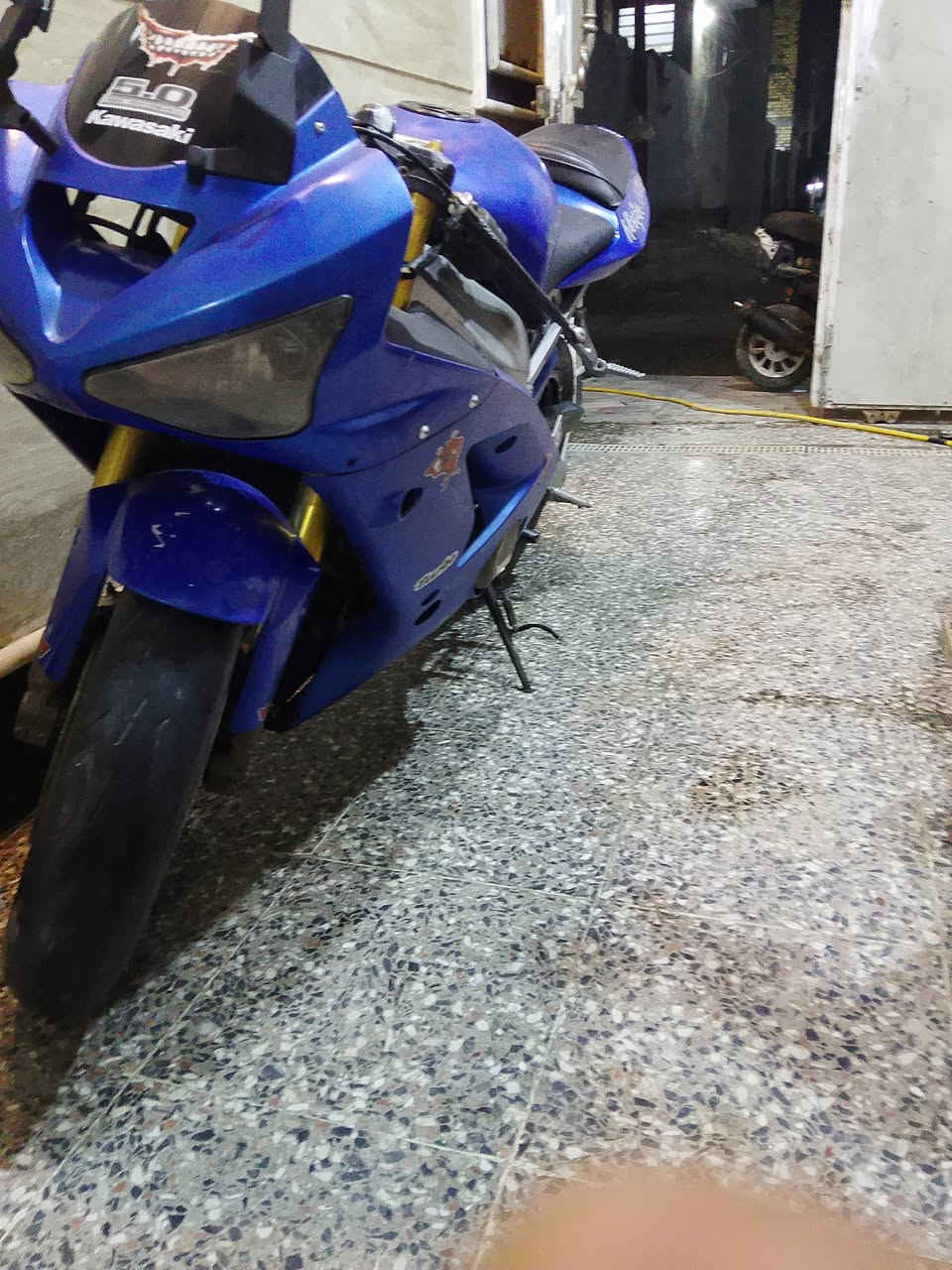 سلام عليكم حبايب كاوسكي موديل 4دراجه كير مكينه كفاله اوراق كامله ودراجه نضيفه مراوس  بتي ماكس 11او8كون نضيفه وبيع شراي يتصل ***********
