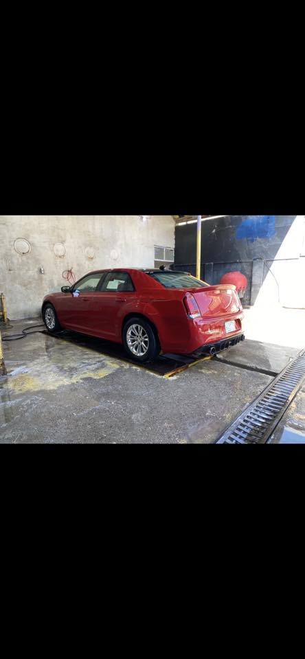 كريسلر وبامه 16معلايه 20 فولل السياره هيمي 8سلندر السعر 155اوًمراوس ***********
