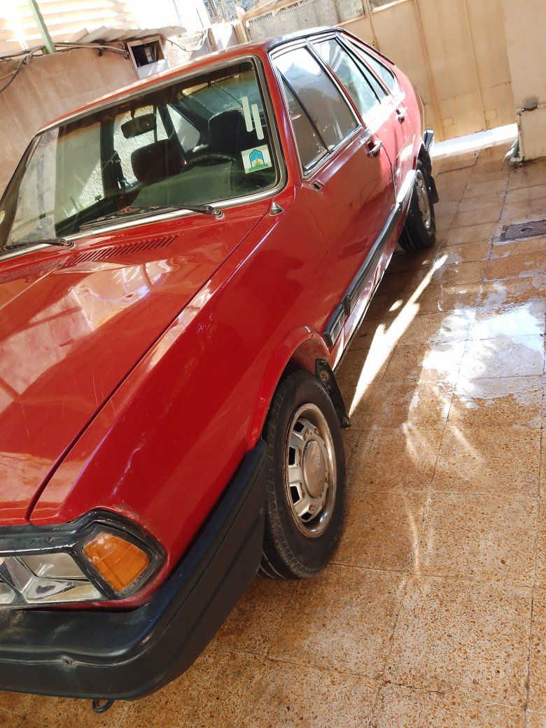 برازيلي موديل 1987 رقم نينوى 
مصبوغه حزام شرط التحويل السعر 25 وبيها مجال مكان السياره موصل الأيسر 
***********
