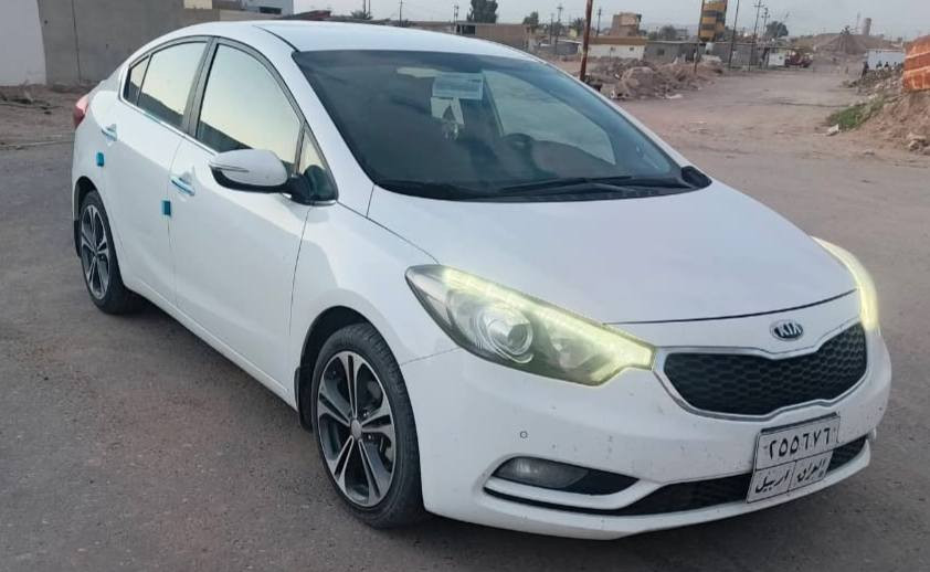 سيراتو ٢٠١٤ فول مواصفات عدى الفتحه والبصمه بيه سطح الجنطه السبايدر صبغ بسبب الفابلون والدوسه وبارد باب السايق
سيراتو ٢٠١٤ فول مواصفات عدى الفتحه والبصمه بيه سطح الجنطه السبايدر صبغ بسبب الفابلون والدوسه وبارد باب السايق 
لد امامي خلفي
ABS
كاميره خلفيه
حساسات اماميه خلفيه
بلوتوث
حاكيه
تبريد قطب شمالي
شاشه اعطال
كهربائيات كلها شغاله
ترحيب
كشافات زينون 
كير محرك خير من الله
***********
***********
 موجود واتس اب
