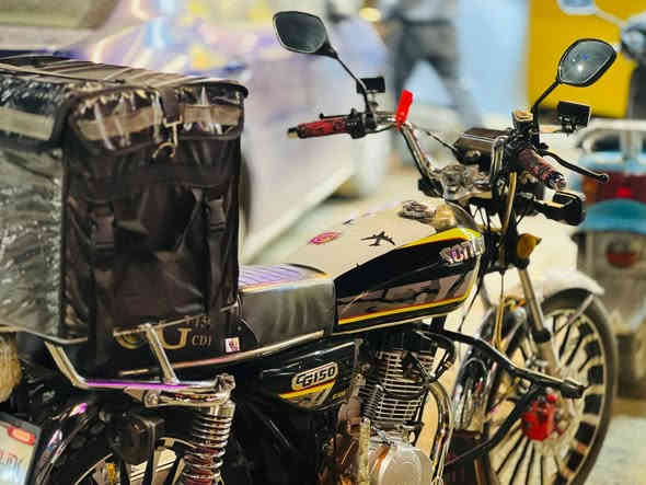 سلام عليكم للبيع موديل 24 محدث 25 محرك 150 منفيس الاصلي  بلادي ما متعوبه سعر 750 بيها مجال للشراي رقم الهاتف ***********
