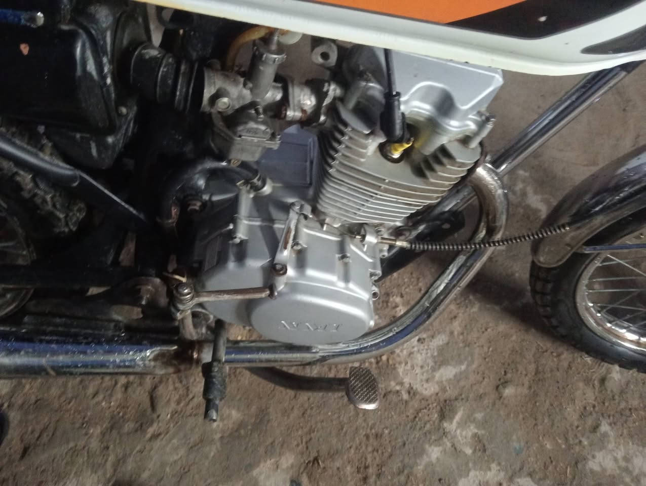 سلام عليكم  دراجه يراني شغاله محرك نامه 
مكاني بغداد بل زعفرانيه سعر 300ابيه مجال 
***********واتساب
