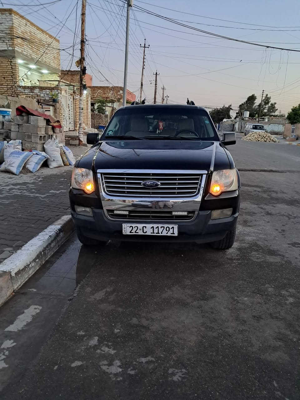 فورد اكسبلور 2007 كفاله من الضربه والصبغ والمعجون تبريد قطعتين ثلج شرط مكينه وكير بجيس بسمي تحويل ثاني يوم  رقم ***********
