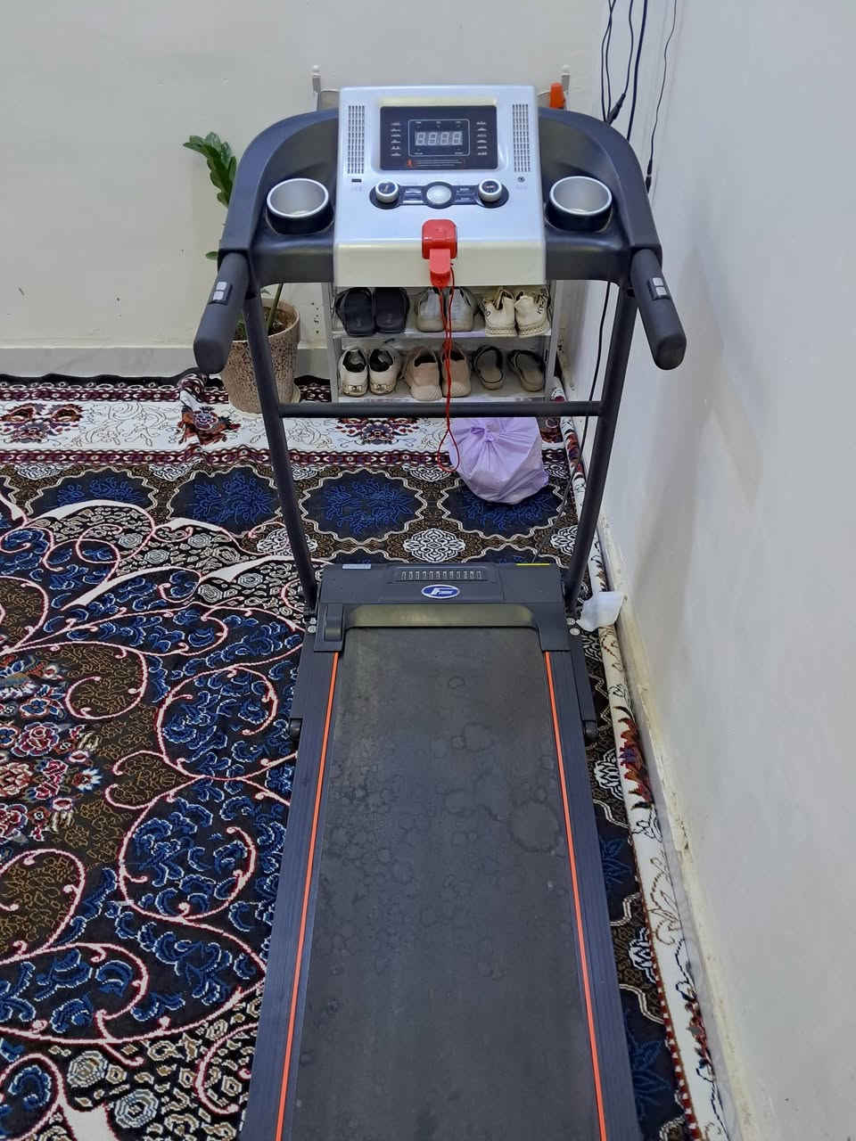 جهاز جري رياضي للبيع .. الجهاز نظافة ٩٠ % عشر سرع شاشة شغالة الماطور قوة (2 ..احصان) بسعر مناسب .. السعر ١٥٠ الف


**إذا كنت صاحب هذا الإعلان وتريد حذفه لأي سبب، رجاءا أرسل رسالة إلى الدعم الفني**