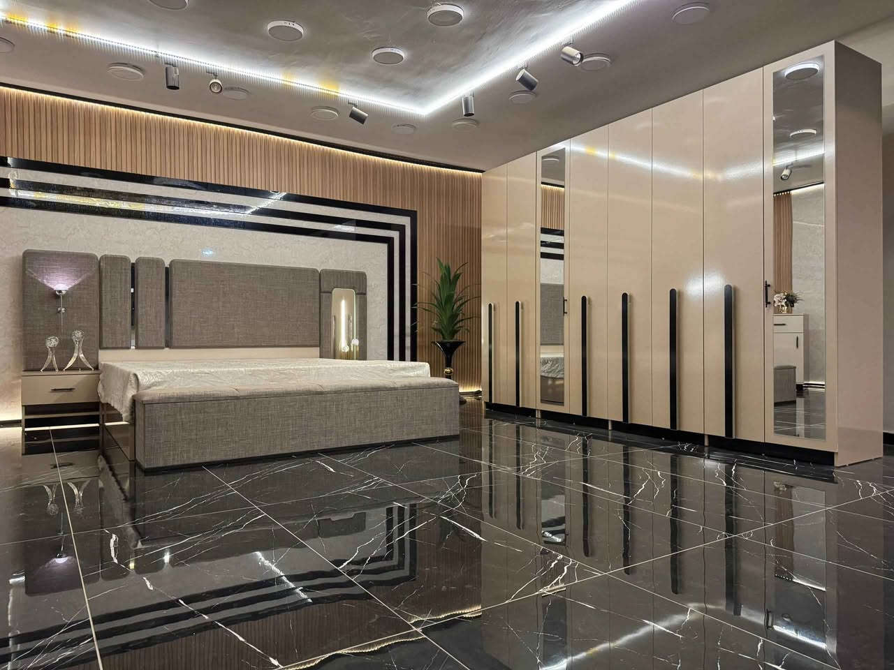 *موديل   ليان       المودرن*

*10 قطع              كنتور ملحق 3 متر*

*1- ضهر بلوك*

*2- برغي وچوي حديد*
  
*سرير  مخزن*

*5- شغل درجه اولى.* المدائن, بابل


**إذا كنت صاحب هذا الإعلان وتريد حذفه لأي سبب، رجاءا أرسل رسالة إلى الدعم الفني**