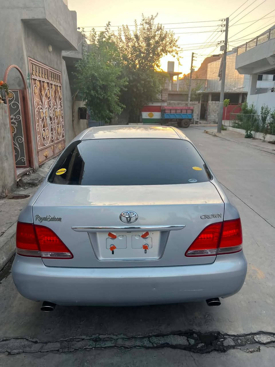 سڵاو لەهەموو هاوڕێیان شاینەی بڕاوەی 182 شتی زۆر جوانوو نمونە بێبۆیاخ دەعامیەکانیشی بۆیاخی نیە گشت گیانی بەشەرتە چوار تایەی لۆکی نەوتی لەژێردایە برێکی بەسراوە ساردوو گەرمی مەزبووت بەشەرت بانسی پێشوو دوای تازە گۆڕاوە پاتری لۆک تازە گۆڕیومە کامل مەسرەڤە سەیارەکە چرکەی نیە بەشەرت شوێن مووسی تازە بۆیاخ کراوەتەوە حەماموو پۆڵیش کراوە بەکورتیەکەی بەس سایەقێکی ئەوێت سەیارەکە زۆر لۆکە زۆرزۆر تکایە بۆئیسڤادە نابێت مەڵێ هەیە لەوەی تۆ بە 42 گەڵا هەیە بچۆ بیکڕە لەخزمەتی هەموولایەکم بۆزانیاری زیاتر 
***********
***********
