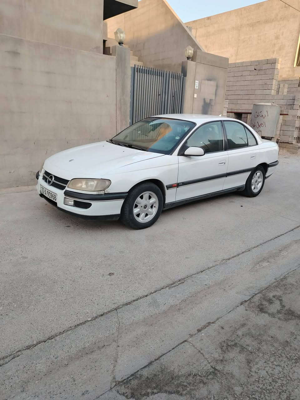 سلام عليكم 
اوبل بزون للبيع موديل 1997
مكينه20كبس كير عادي رقم اربيل سنويه لحد 2031
سعر 45$
***********
(مكلف بالنشر)
