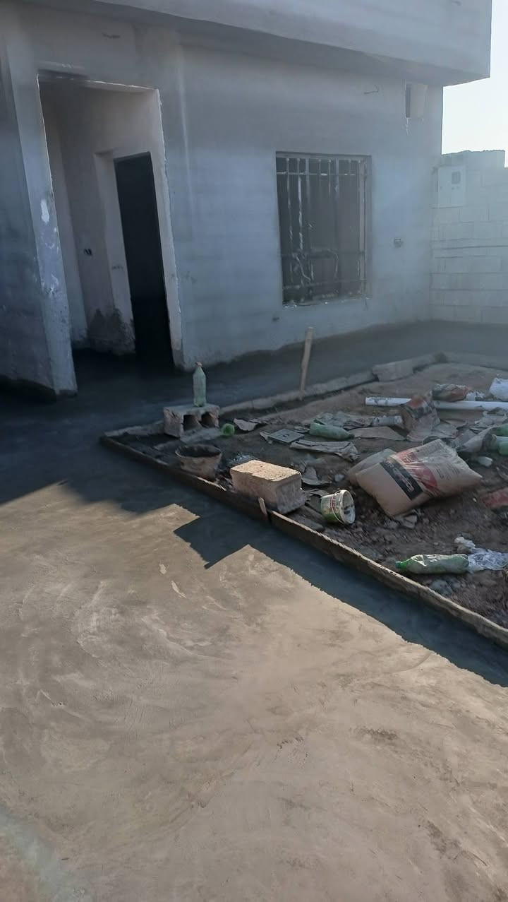 السلام عليكم 

صب ارضيات 

صب لاش 

صب ناعم 

صب اساسات 

صب رفت

تسليح وتسفيط وصب اساسات 

***********
