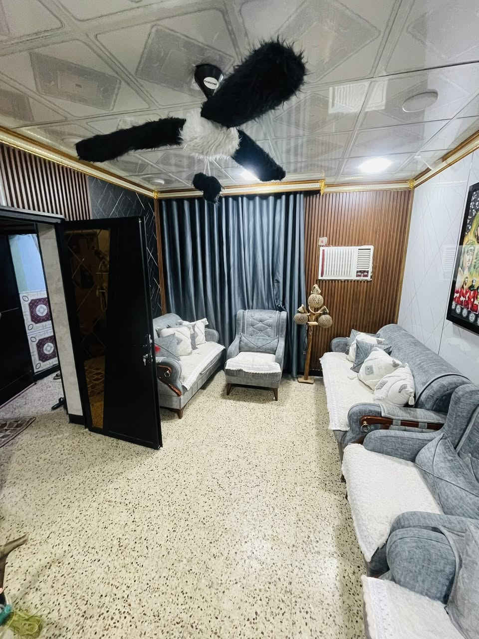 مجمع القادسيه

شقه للبيع فقط 🏢

#طابق_ثالث  

٣ _غرف نوم 🏠

مقابيل مدرسه الامام علي 

باقي تفاصيل خاص

📞📱***********

📞📱***********
