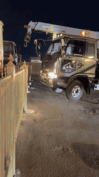 كرين للاجره داخل وخارج محافظه بابل نقل سيارات 🚘 مولدات كرفان ***********
