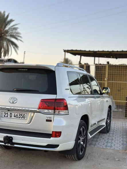 السلام عليكم  لاندكروزر 2020   شركات فول مواصفات كفاله عامه من كلشي ماشيه 111
مواصفات معروفه
شاشه
فتحه
بصمه
منفاخ هوائي 
عليها كت كامل بلادي شركه
كامرا خلفيه وبعد بيه هواي مواصفات
رقم سليمانيه باسمنه تريد وكاله او تحويل
 السعر 545
 مكان السياره بابل/الشوملي 
رقم هاتف ***********
