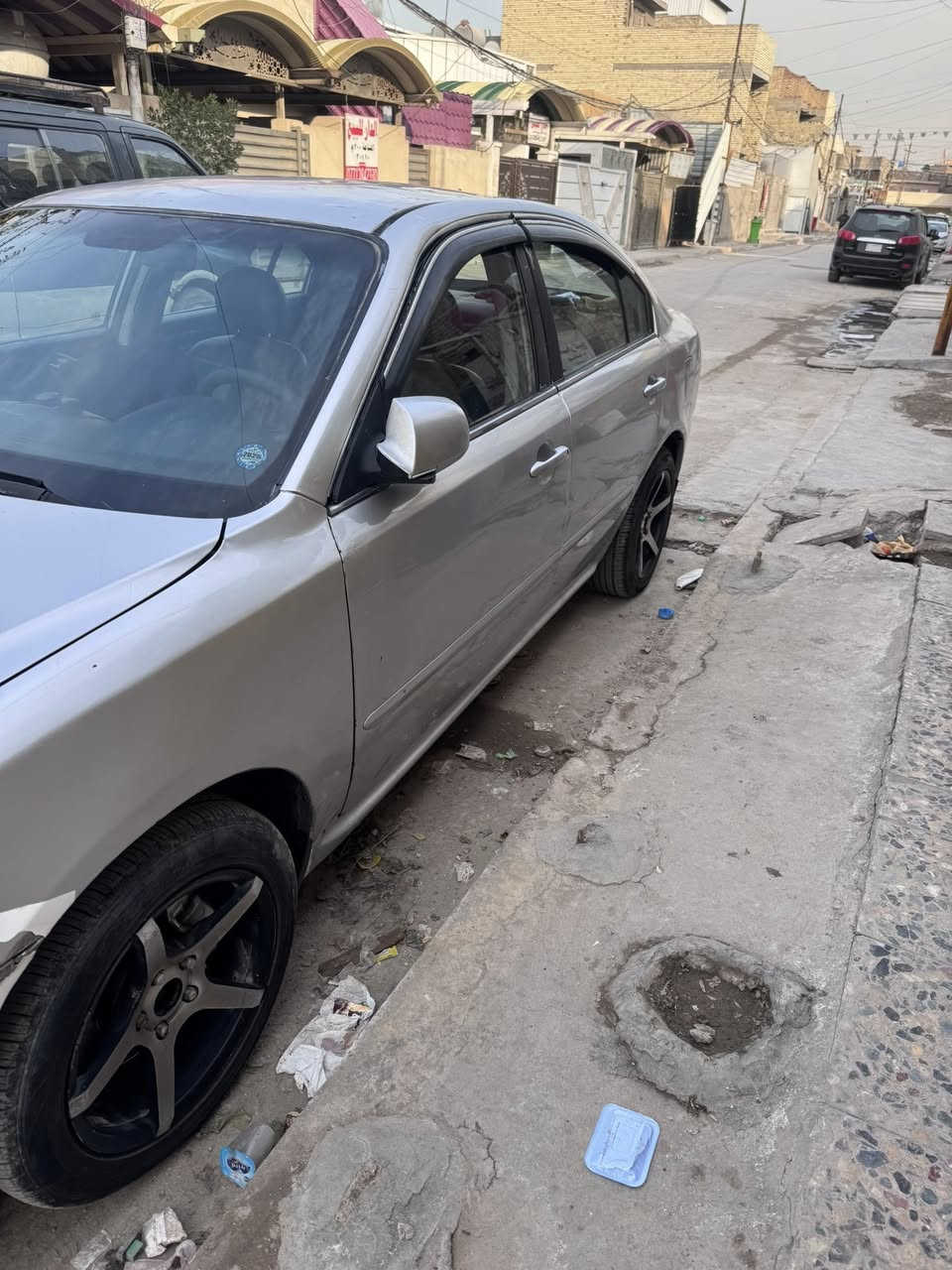 سعرها 65 وبيها مجال السلام عليكم اوبتما 2009 شكل ال 10  رقم انكليزي اربيل ب اسمي تريد مداور تريد وكالة مكانها بغداد البلديات تبريد كير خير من الله بس اعتقد بيها كازكت المكينه جانت مابيها شي بيها ضربه بالصفحه وبيها جاملغ وره ابيعك احزام وكوم حديد اضمنلك شاصي ومداور ***********
