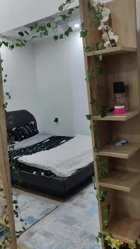 مرايا • تخت • دوشك