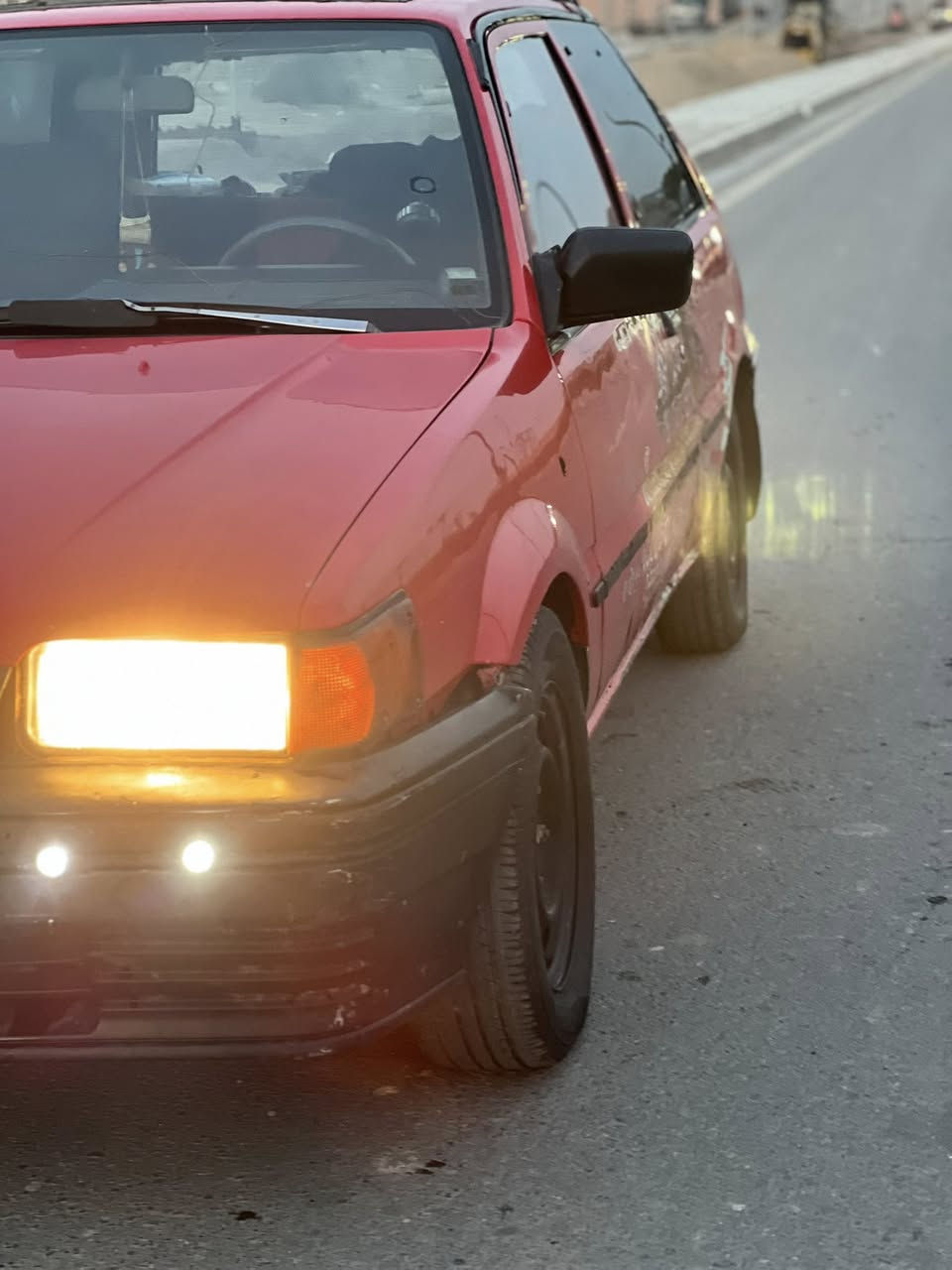 بيع سياره سني موديل 93تك باب اوربيه السعر 35وبيه مجال رقم الهاتف***********رقم الثاني***********
