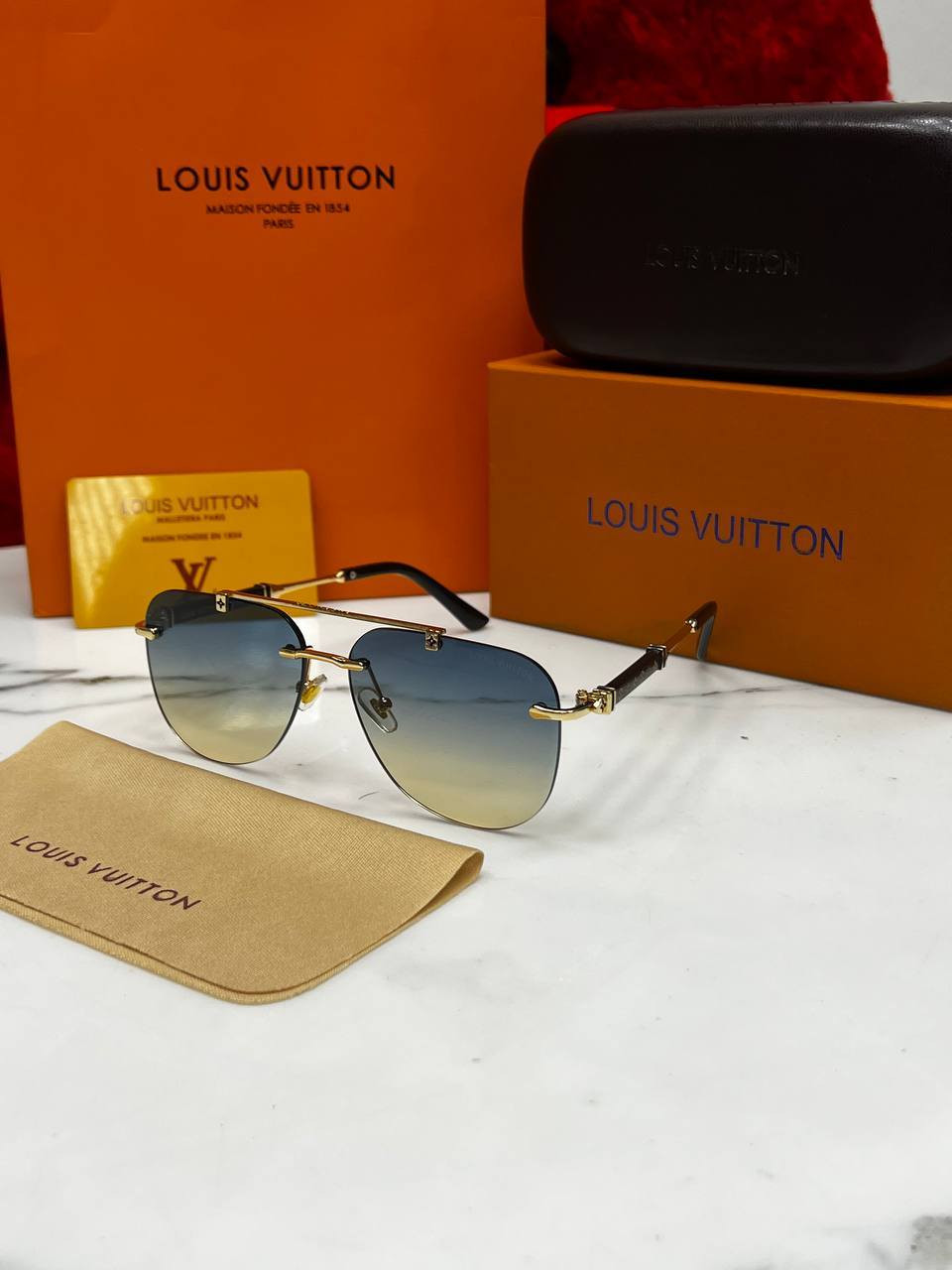 اقوى الموديلات والبراندات
🕶️ نظارات ماركة مايباخ + ديتا + رايبان زجاج + لويس فيتون LV 
📌 موديلات السنة الحصرية بتصاميم شبابية وعصرية
🎨 متوفرة بتدرجات وألوان مختلفة تناسب جميع الأذواق

💰 الأسعار: 14 الف 
 
📍 موقعنا: قضاة تلعفر - شارع ضريبه قرب ترفك لايت 

 للحجز والاستفسار : *********** 

🛑 توصيل مجاني لجميع مناطق تلعفر
