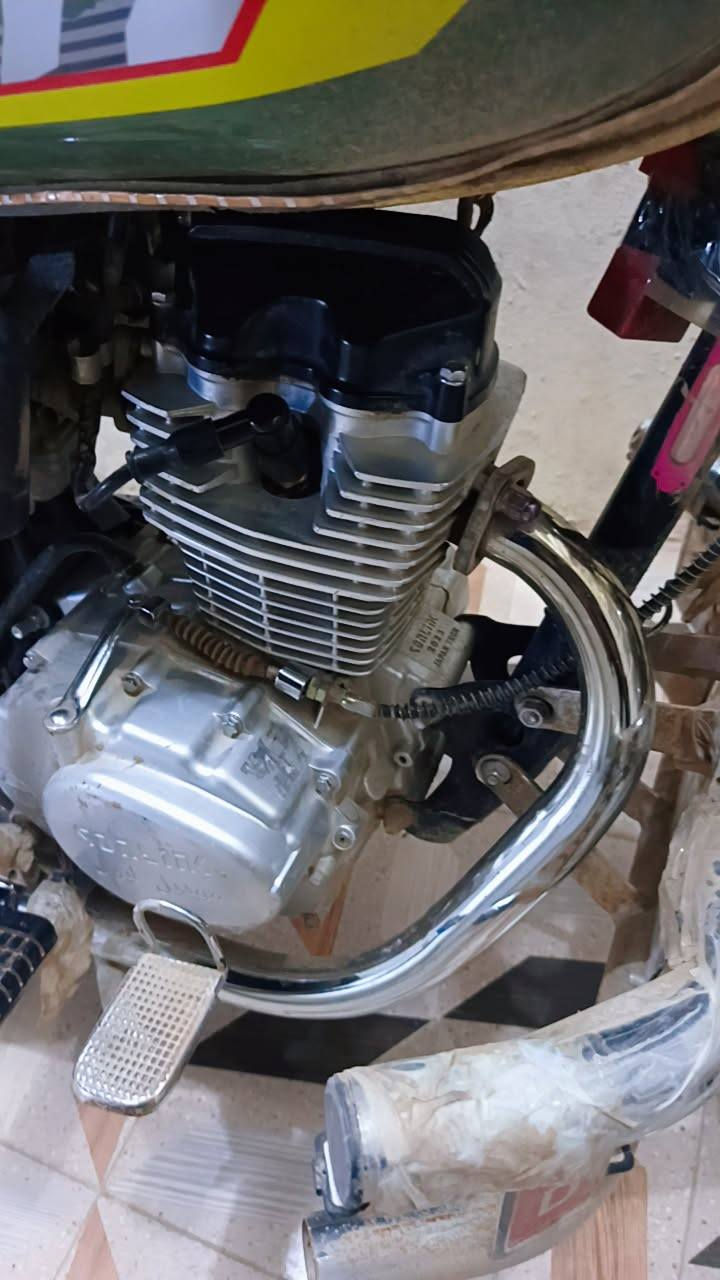 سلام عليكم. تايكر 23 نضافه فول دراجه مكفوله كفاله عامه مكينه برغي مامفتوح السعر خاص   لبيع او امروس العنوان تقاطع الساده رقم ***********
