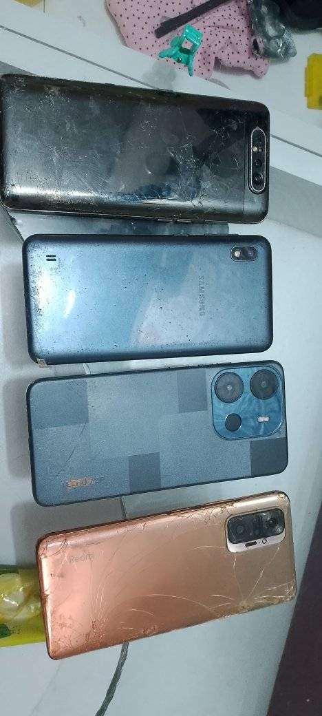 للبيع فقط محتاجات شاشه 
قفل 75


**إذا كنت صاحب هذا الإعلان وتريد حذفه لأي سبب، رجاءا أرسل رسالة إلى الدعم الفني**