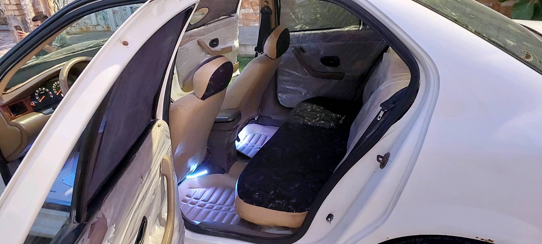 سمند موديل 11مكفوله مكينه كير تبريد صدر جديد تخم تاير سنويه 28 رقم دولي ذي قار مشروع وطني باسمي السعر 33 موبايل ***********مكلف بالنشر اتصال فقط مكانه كوت مركز المدينه