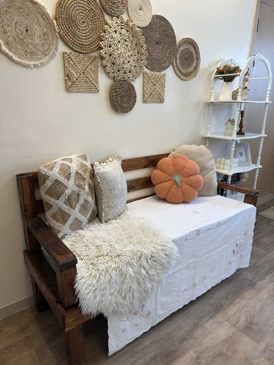 قنفه تصير مطبخ تصير غرفه بالكونه قياسها ١٦٠ للبيع


**إذا كنت صاحب هذا الإعلان وتريد حذفه لأي سبب، رجاءا أرسل رسالة إلى الدعم الفني**