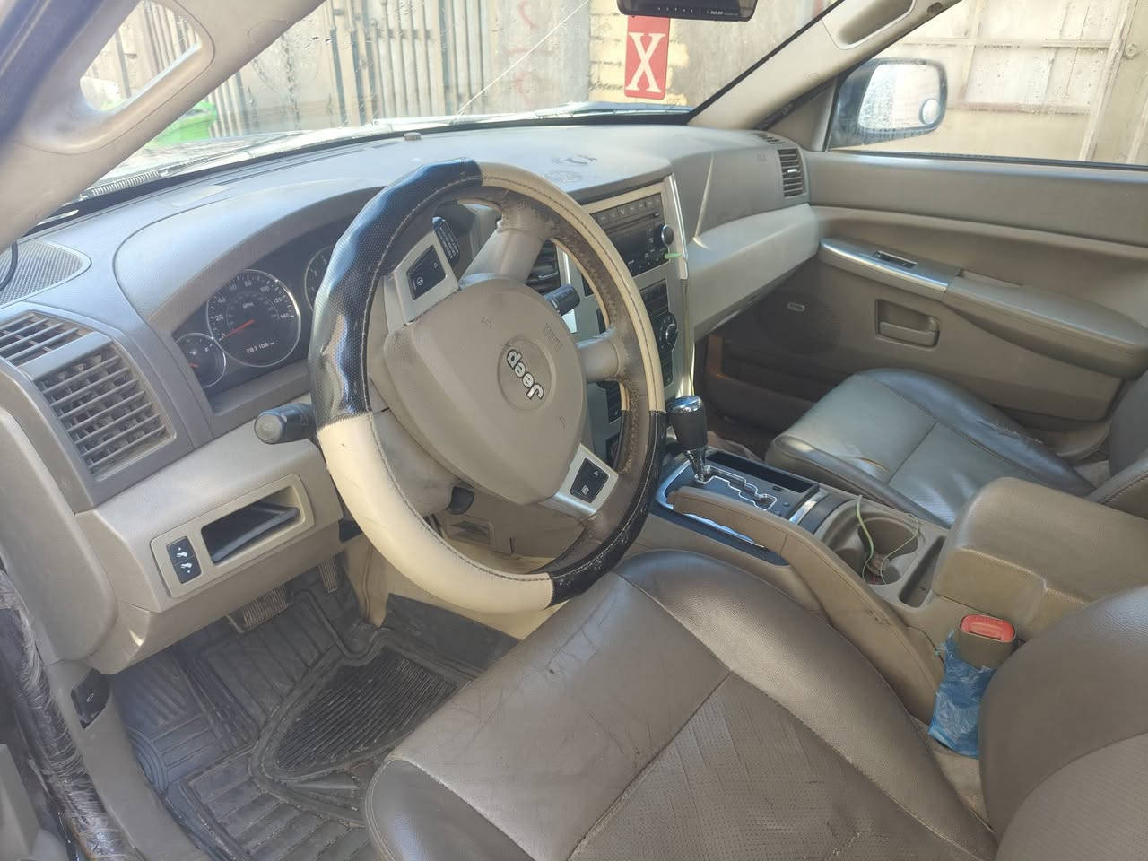 سياره مصبوقه حزام 2008 محرك 3700 سعر 80 ورقه بيه مجال عنوان ديالى خان بني سعد رقم هاتف ***********
