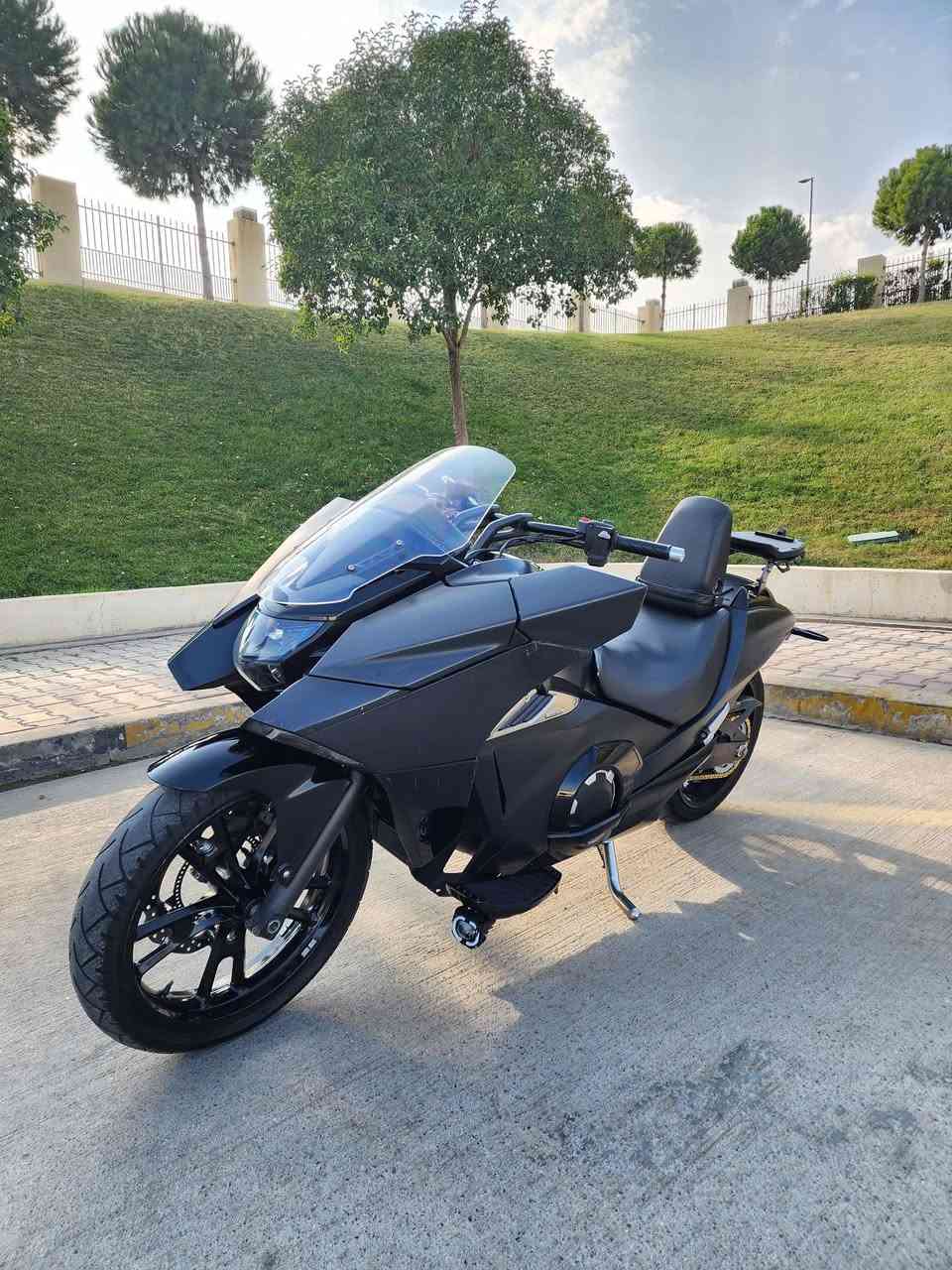 HONDA NM4 2014 750
بدون رقم بدون كمرك
هوندا مديل ٢٠١٤ محرك ٧٥٠ سي سي ٢ بستم
دراجة فول مواصفات
كير اوتو و عادي و سبورت
مانع انزلاق ABS
شاشة الكتروني
ويل امامي قياس ١٨ بلادي
ويل خلفي قياس ١٧ بلادي
لايت ليد بلادي
سويج سكيورتي
دراجة كل على وضع شريكة 
تاير ل تاير ب شرط
مكاني سليمانية
سعر ٤٠ ورق
***********
