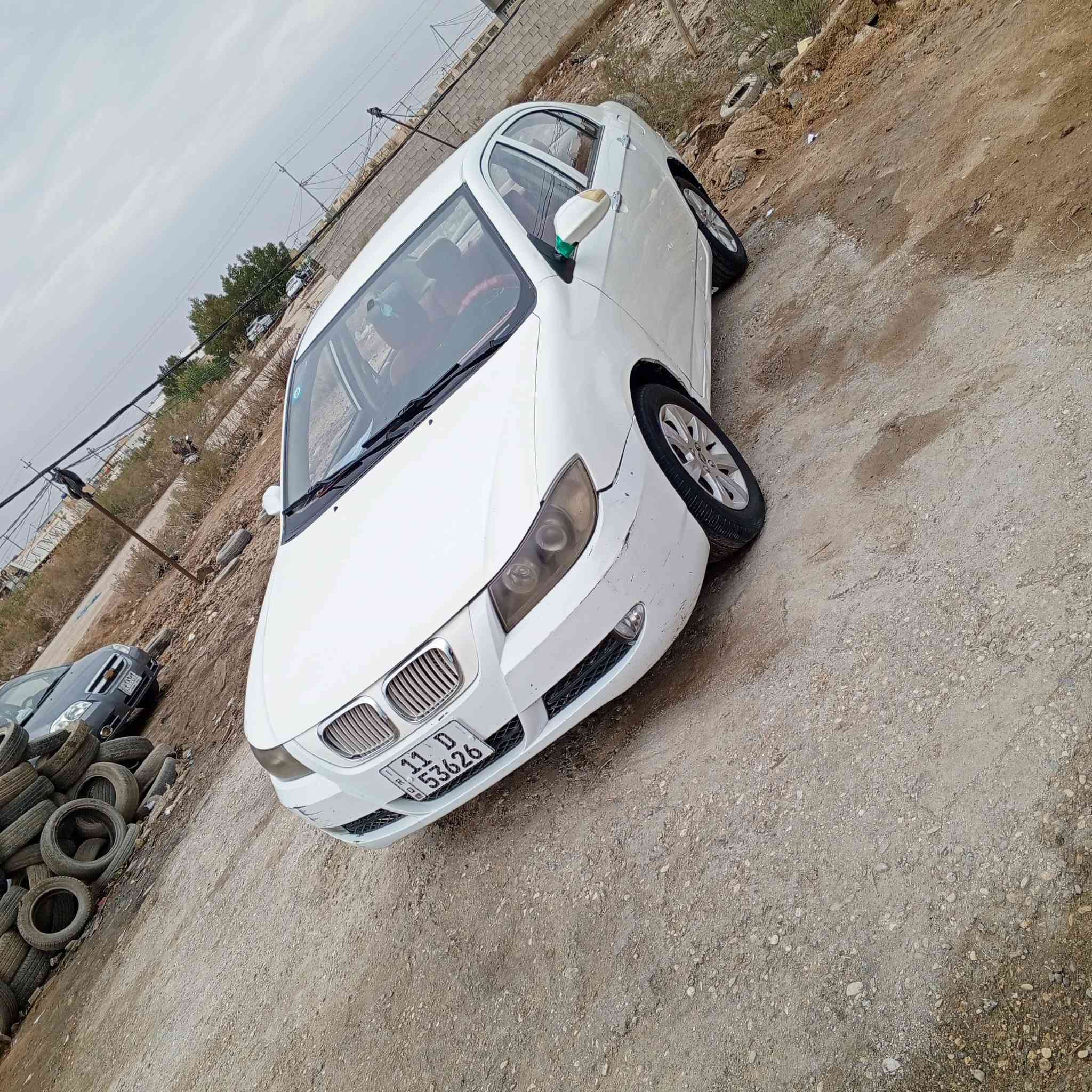 ياالله بسم الله للبيع ليفان موديل 11سياره جديده وضع شركه سونار بيها مكفوله من كافت انواحي كير ومحرك كارتوت تبريد ثلج حداديه تخم تاير السعر 47اوبيه مجال قليل ***********اثير***********
