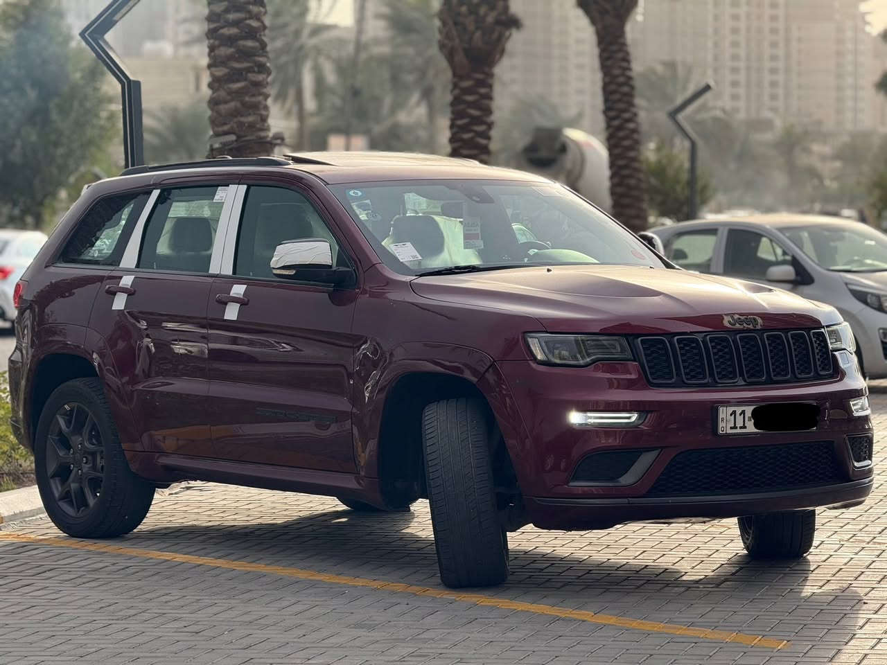 اللهم صل على محمد وال محمد
اللهم صل على محمد وال محمد 
*********** ☎️
جيب  خليجي🚘   S  2019 
فوووول 1/1 كفاله من كلشي 
عدا بارد اقل شبر فقط 
محرك V6 3600  رقم بغداد الجديد
ماشية 30 الف سيارة جديدة 
بانوراما شاشة جبيرة 
رادارات جانبي وخلفي 
كشنات جلد وكهرباء
صندوك كهرباء 
تبريد قطعتين
ويل 20 اصلي مال S
شفتات ستيرن باقي مواصفات S المعروفه
سعر 305$ بيها مجال قليل 
مكان سيارة بغداد السيدية 📍
سونار وكل تفاصيل بالمنشور 👇🏼
