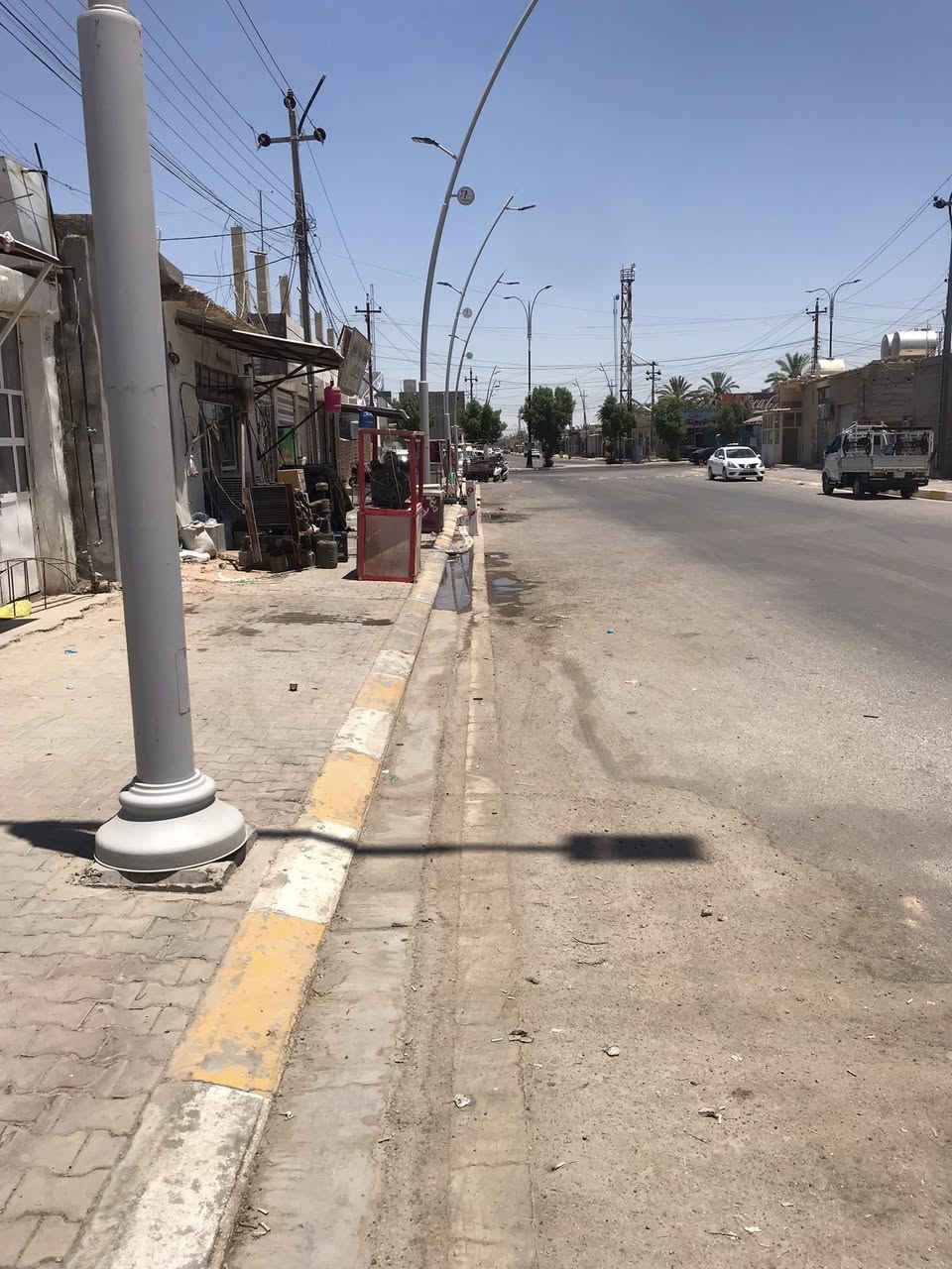 سلام عليكم محلات ليجار.  عل شارع صوفيه. قرب شارع 40 ***********
