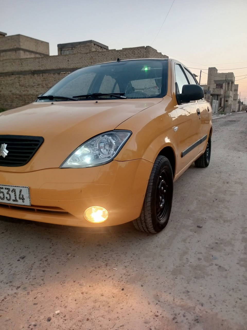 سلام عليكم طيبه للبيع 2015
كفاله عامه من الضربه والتبديل ايي نقص مابيها تبريد شغال خير سنويه 26 محرك كير صدر كفاله العنوان بغداد السعر 37
***********
