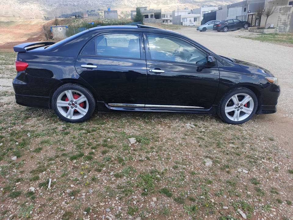 سەرەتا بەناوی خوای گەورە هاتینەوە بەبیکاشۆیەکی نمونە تاقانەی کوردستان بیکاشۆ مۆدێڵ 2012قەپات مواسەفات ئەمریکیە تەنها بۆنیتی بۆیاغە پێش و پشت کەپس هەتا بڵێ سەیارە یەکی جوانە تاقانەیە لە جوانی یەک دوو جێی تەعدیلی بچوکی پێوەیە باقیتر هیچی نیە سەیارەکە بێ مەسرووفە نرخی 121مەجالێکی زۆر زۆر کەم گەر مووشتەری نیت تکایە بێزارمان مەکە جوابی نامە نادەمەوە ببورە بۆهەر زانیاریەک تێل بکە شوێن کۆیه. *********** كويسينجاك, أربيل
