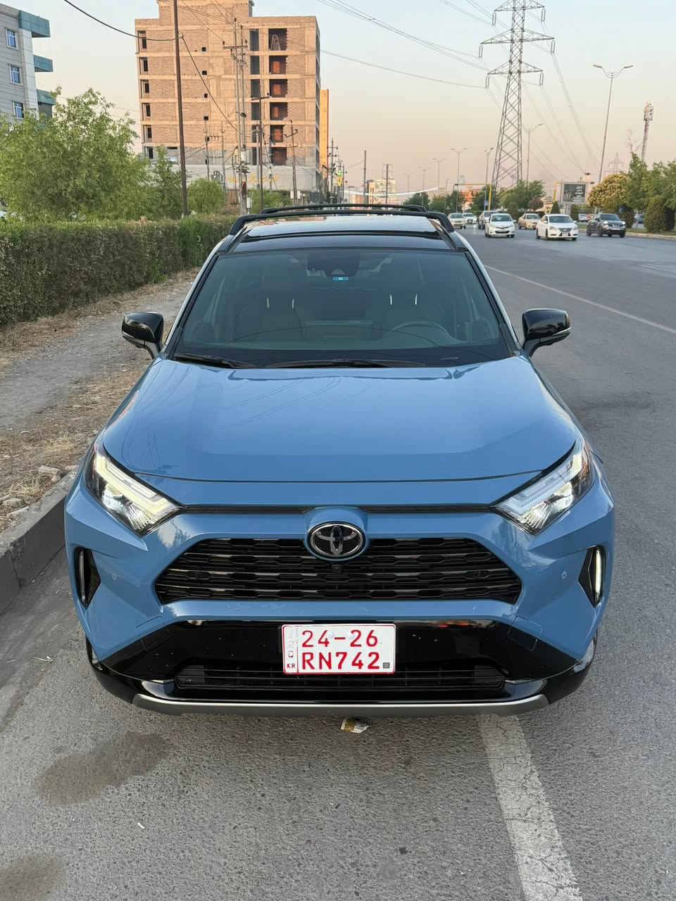 🚗 2025 TOYOTA RAV4 XSE
🛠️ الضرر: موضح في الصور
📏 عداد المسافة 2000 مايل (فعلي)
📋 حالة السيارة: تشتغل (Run and Drive)
🔧 حجم المحرك: 2.5 – 4 سلندر (هايبرد)
🔍 رقم الشاصي: JIM6RF V9$D580520

📍 موقع السياره : بغداد 
للستفسار الاتصال  7805196180


**إذا كنت صاحب هذا الإعلان وتريد حذفه لأي سبب، رجاءا أرسل رسالة إلى الدعم الفني**