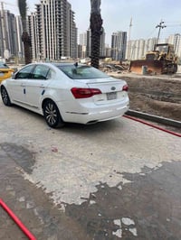 كيا كادنزه موديل ٢٠١٢ خليجي مكاني بغداد الكرخ السعر ١٠٥ وبيها مجال بسي...