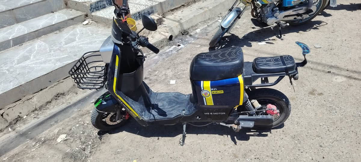 سلام عليكم
باسكل شحن R7
نضيف
 للبيع سعر 400
وبي مجال
للاستفسار ارقم *********** تصال
