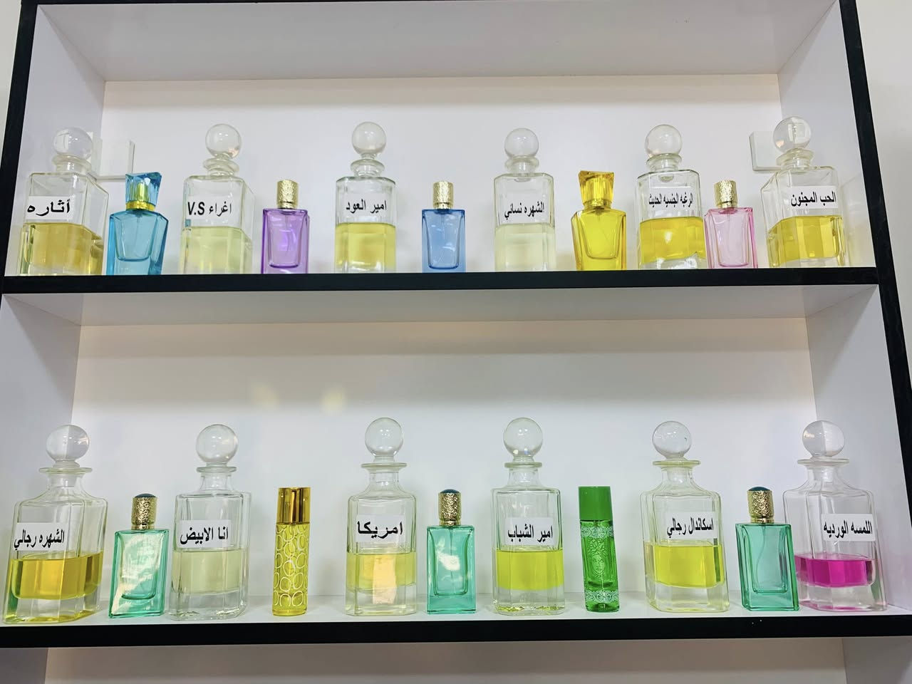 عرض لفتره العيد فقط يم عالم عطور المسيب

3 شيش ام ل 30 مل ب10 فقط 

3 شيشه عروسه  ب5 فقط وحسب اختيار الزبون
 عطور اصليه ولثبات يومين
يوجود توصيل الكل لمحافظات


**إذا كنت صاحب هذا الإعلان وتريد حذفه لأي سبب، رجاءا أرسل رسالة إلى الدعم الفني**